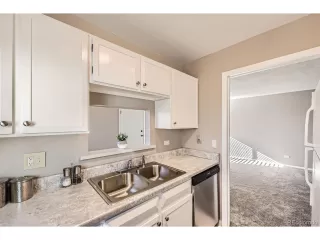 Photo #6: 6698004 Listing