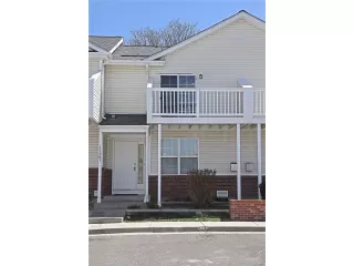 Photo #6: 6698161 Listing