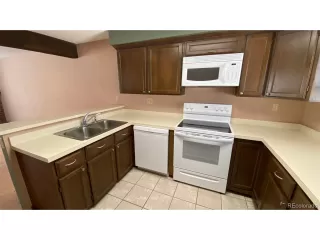 Photo #3: 6699917 Listing 