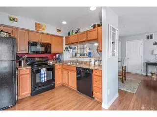 Photo #6: 6701187 Listing