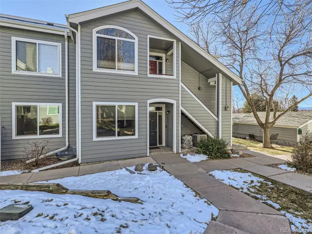MLS: 6701617 Condo For Sale