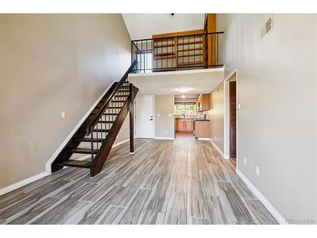 MLS: 6704951 Condo For Sale