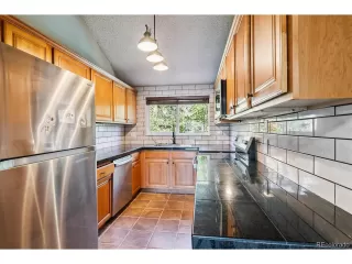 Photo #2: 6704951 Listing