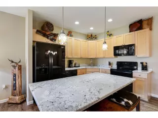 Photo #5: 6705213 Listing