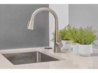 Photo #4: 6706429 Listing