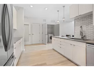 Photo #2: 6709011 Listing