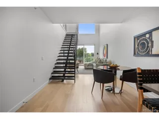 Photo #5: 6709011 Listing