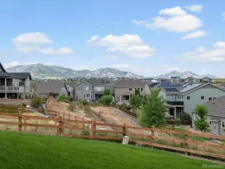 Photo #2: 6710671 Listing