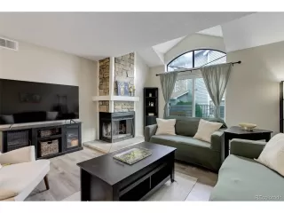 Photo #4: 6711146 Listing