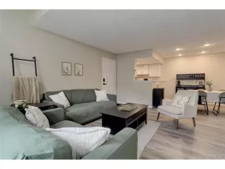 Photo #5: 6711146 Listing