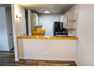 Photo #3: 6711319 Listing