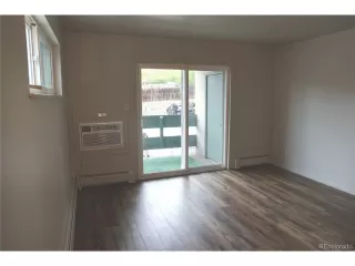 Photo #5: 6711319 Listing