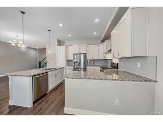 Photo #5: 6715664 Listing 