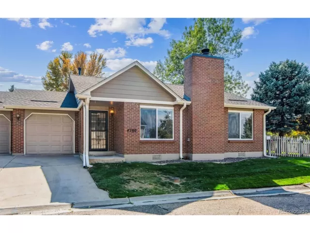 MLS: 6716633 Condo For Sale