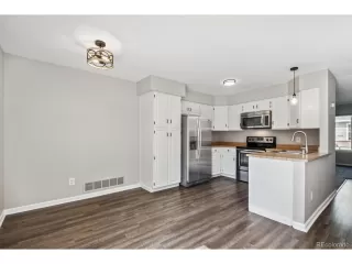 Photo #6: 6716633 Listing