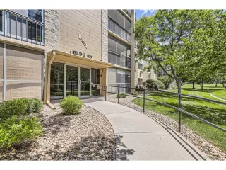 Photo #2: 6716703 Listing