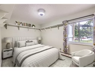 Photo #5: 6716703 Listing