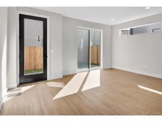 Photo #2: 6719668 Listing