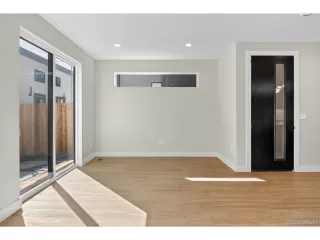 Photo #3: 6719668 Listing