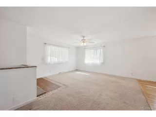 Photo #5: 6723795 Listing