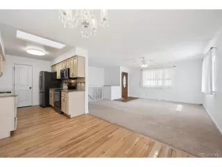 Photo #6: 6723795 Listing