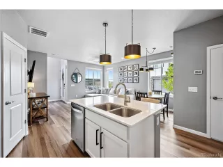 Photo #5: 6724211 Listing