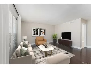 Photo #4: 6725152 Listing