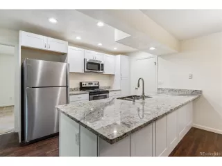 Photo #4: 6725345 Listing