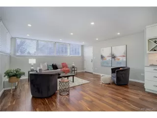 Photo #6: 6726233 Listing