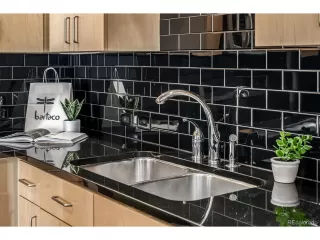 Photo #3: 6730708 Listing