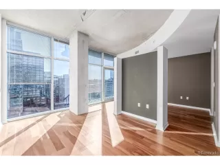 Photo #4: 6730708 Listing