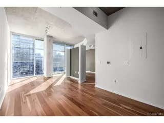 Photo #6: 6730708 Listing