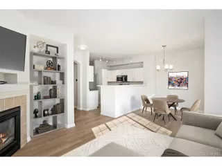 Browse active condo listings in MARINA POINTE