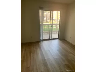 Photo #3: 6734247 Listing