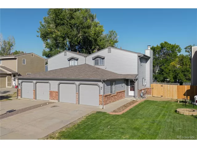 MLS: 6735525 Condo For Sale