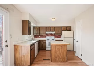 Photo #4: 6738211 Listing