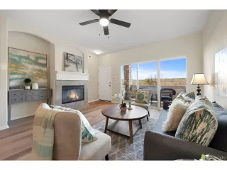 Photo #2: 6740298 Listing