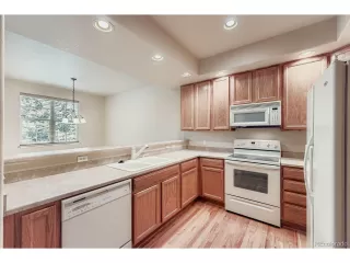 Photo #4: 6744143 Listing