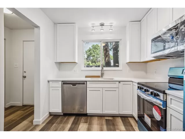 MLS: 6744897 Condo For Sale