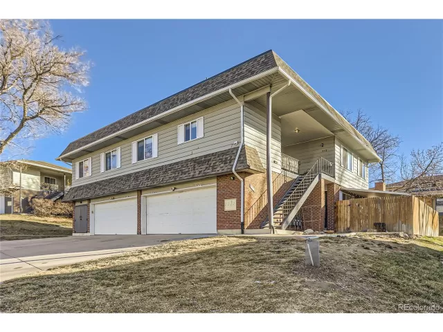 MLS: 6746116 Condo For Sale