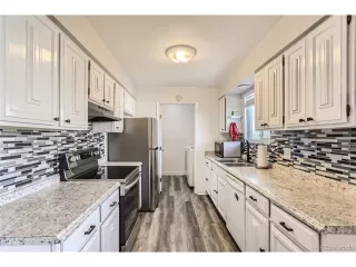 Photo #6: 6746116 Listing