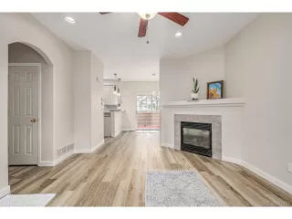 Photo #2: 6747185 Listing