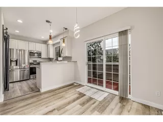 Photo #4: 6747185 Listing