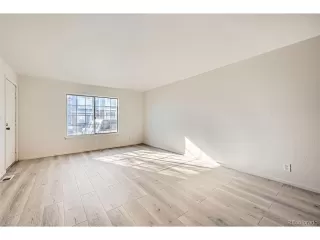 Photo #4: 6747494 Listing 