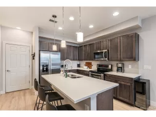 Photo #6: 6752219 Listing