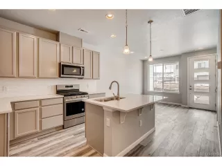 Photo #5: 6759003 Listing 