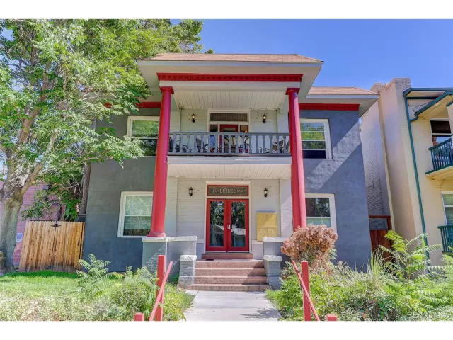 MLS: 6759483 Condo For Sale