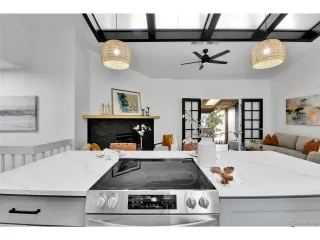 Photo #6: 6759618 Listing 