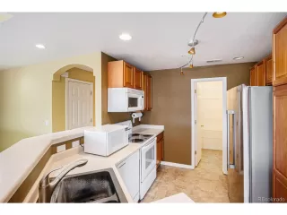 Photo #5: 6759773 Listing