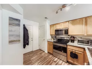 Photo #3: 6759867 Listing